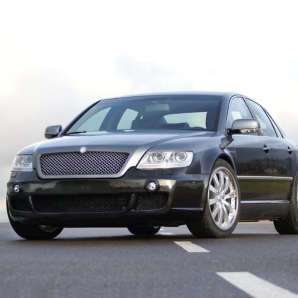 Hofele-Design конвертира VW Phaeton в Mythos Royal