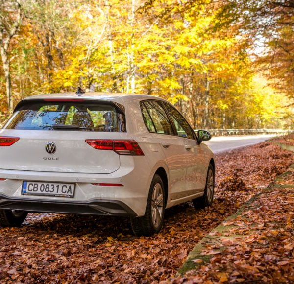 Тест драйв ID.3 и Golf 8 2020