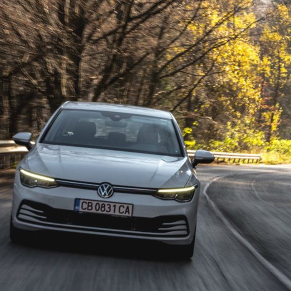 Тест драйв ID.3 и Golf 8 2020