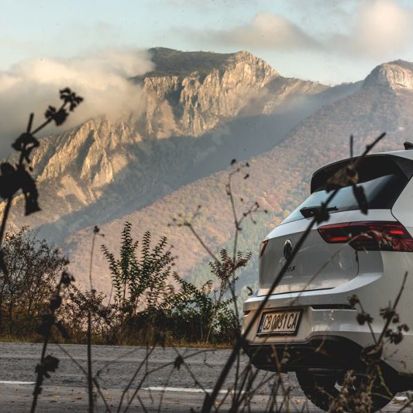 Тест драйв ID.3 и Golf 8 2020